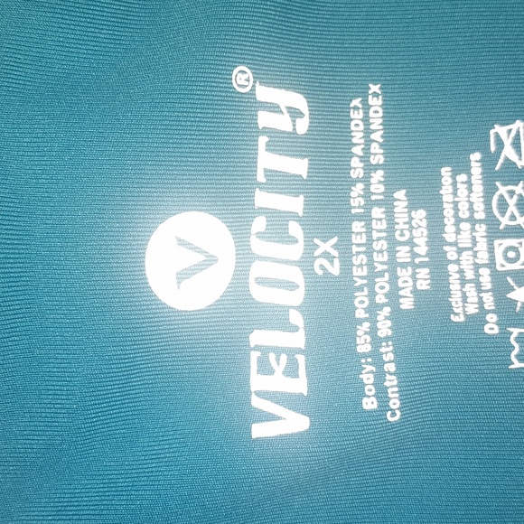 🌺VELOCITY Shorts - Picture 5 of 5